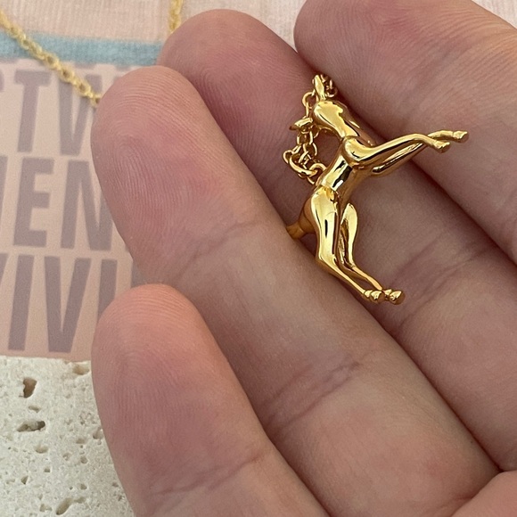 Vivienne Westwood Gold Deer Necklace - Picture 5 of 8